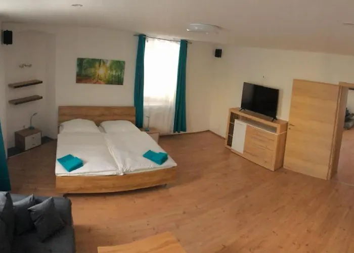 Ferienwohnung „Gmuender Hof“